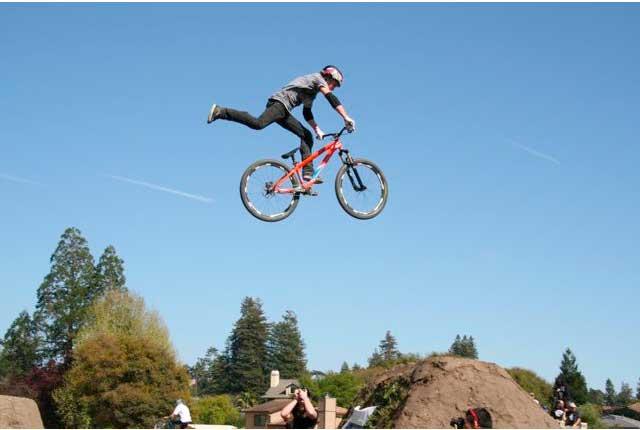 April Cycling Festivals Santa Cruz and Monterey